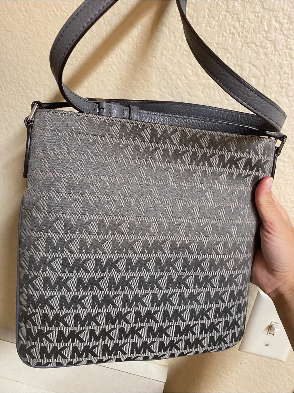 Michael Kors Gray Crossbody Messenger‎ Bag